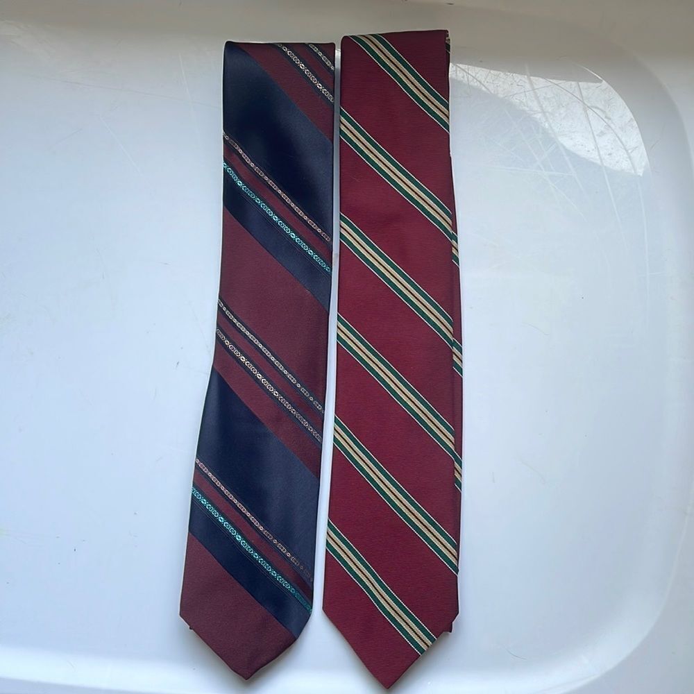 Bundle of two vintage 70s Ram Tie Makers neck ties‎